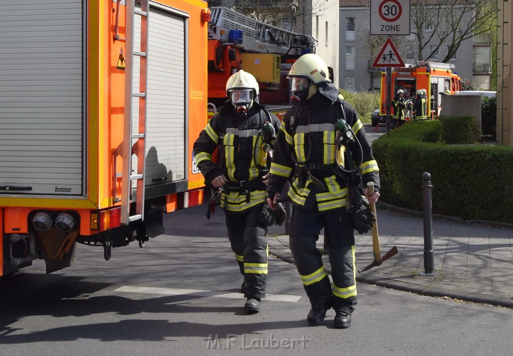 Feuer 1 Koeln Vingst Ansbacherstr P31.JPG - Miklos Laubert